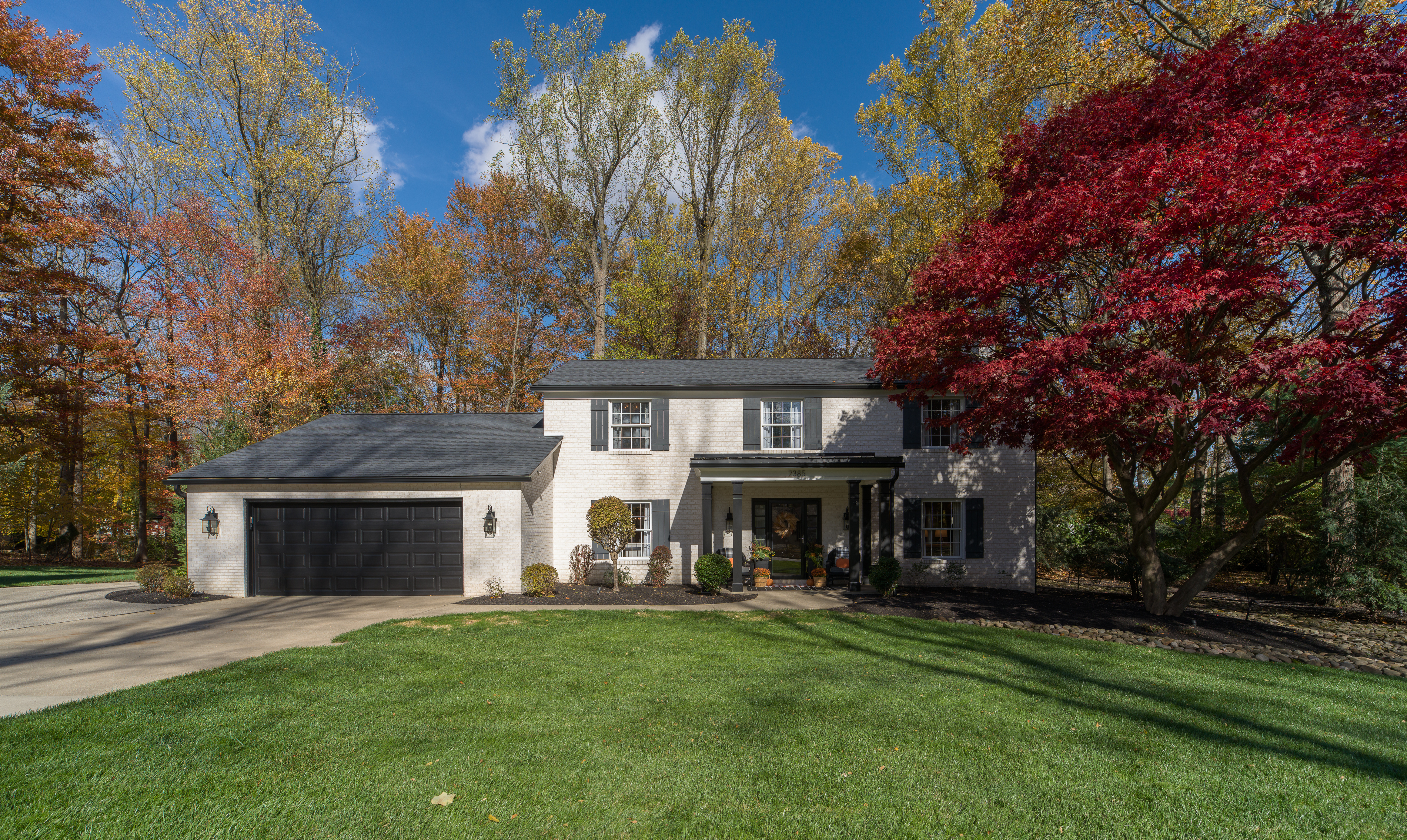 Front Straight Ahead